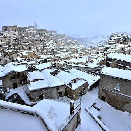 Dietro L'Angolo ماتيرا المظهر الخارجي الصورة